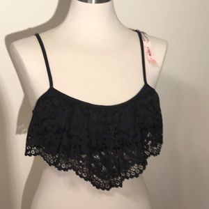NWT Victoria’s Secret- black lace bralette